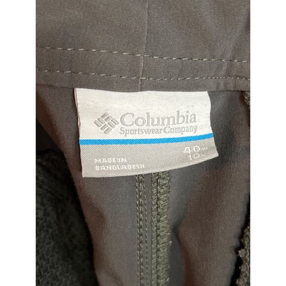 Columbia PFG Mens Regular Fit Gray Outdoor Shorts Size 40W With Pockets Polyeste - Picture 4 of 5